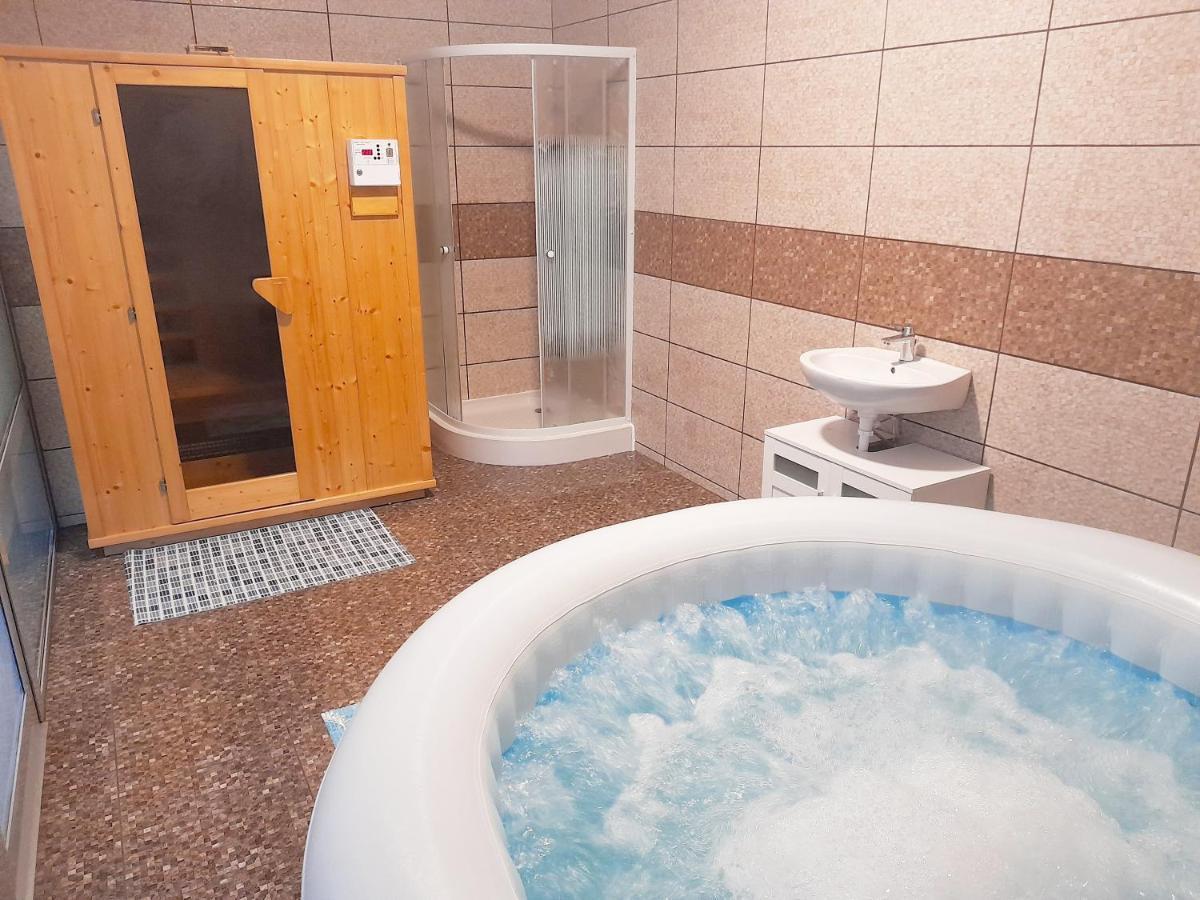 Matra Wellness Vendeghaz Hotel Paradsasvar Exterior photo