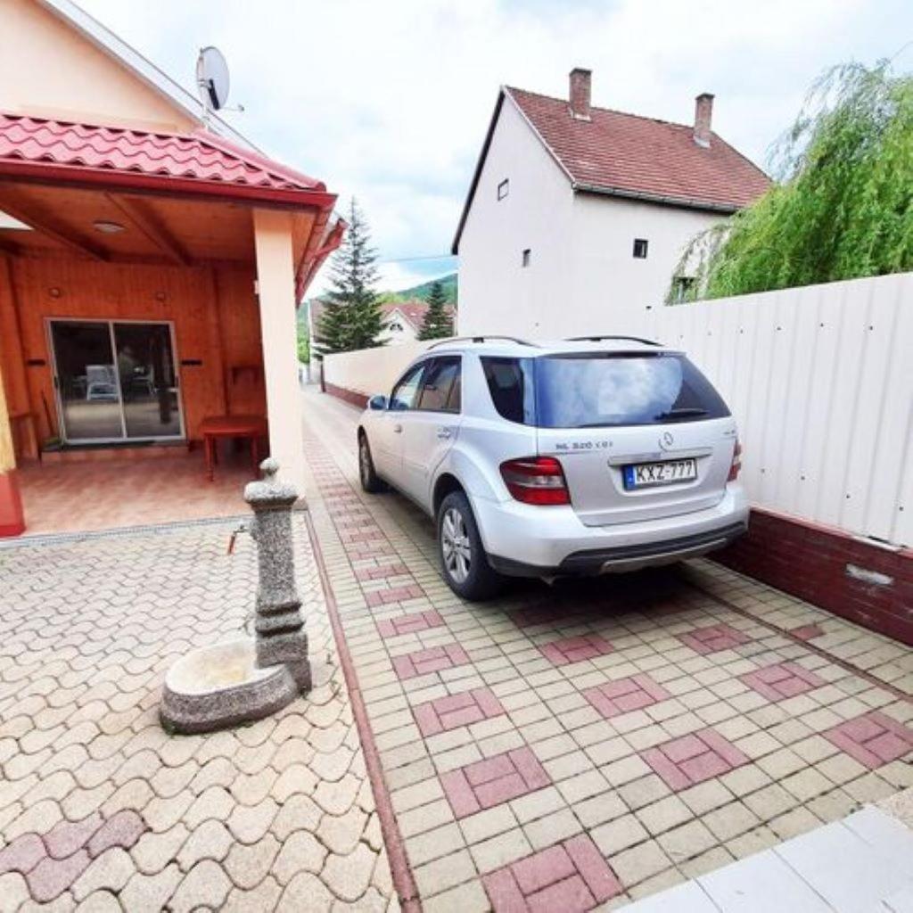 Matra Wellness Vendeghaz Hotel Paradsasvar Exterior photo